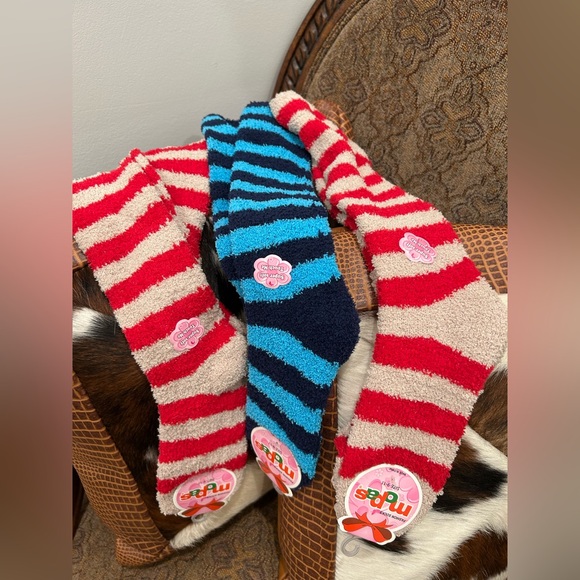Cozy Striped  Socks - Red, Blue, and Cream
Super soft all three pairs - Picture 3 of 4